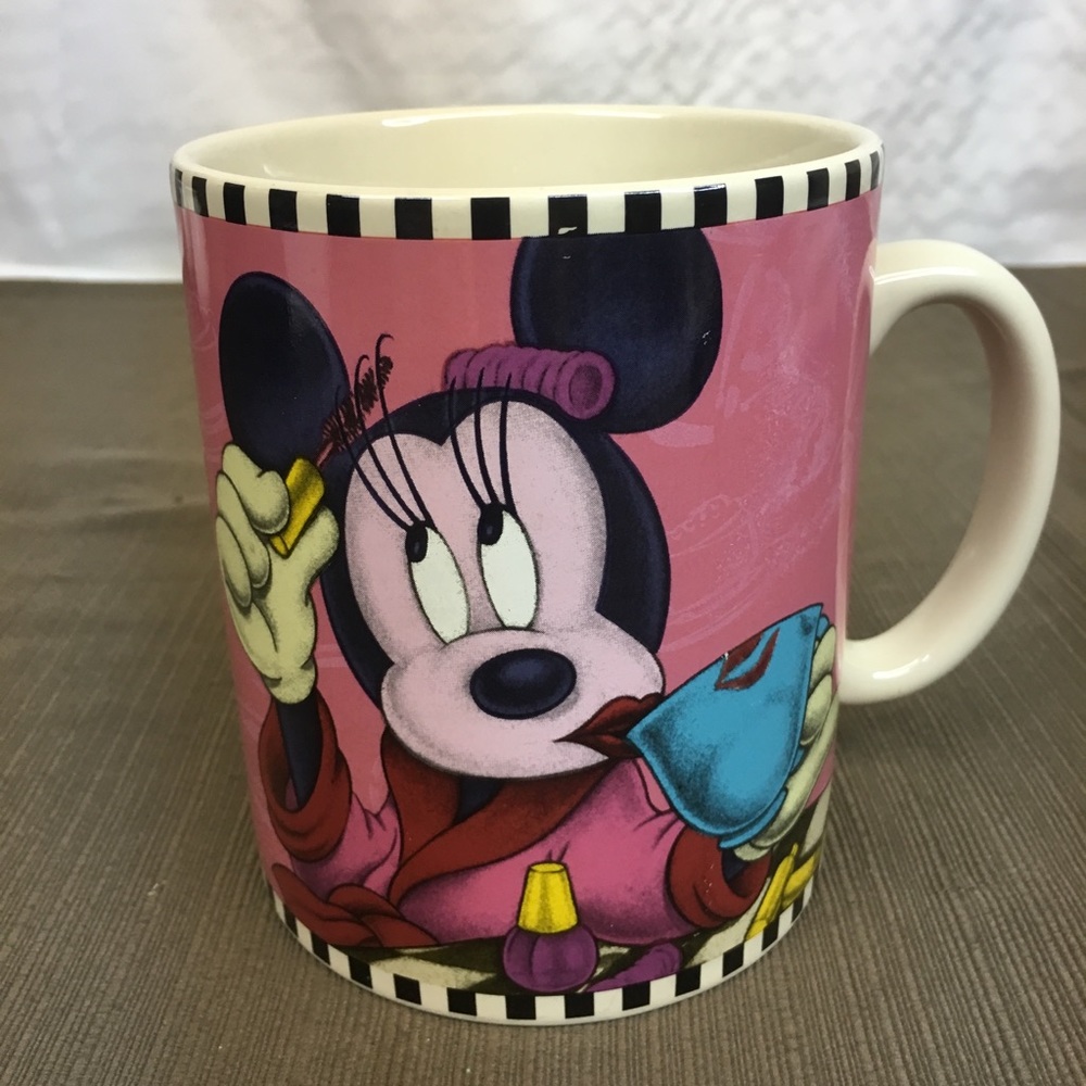 Disney Minnie Mouse Coffee Mug 24oz